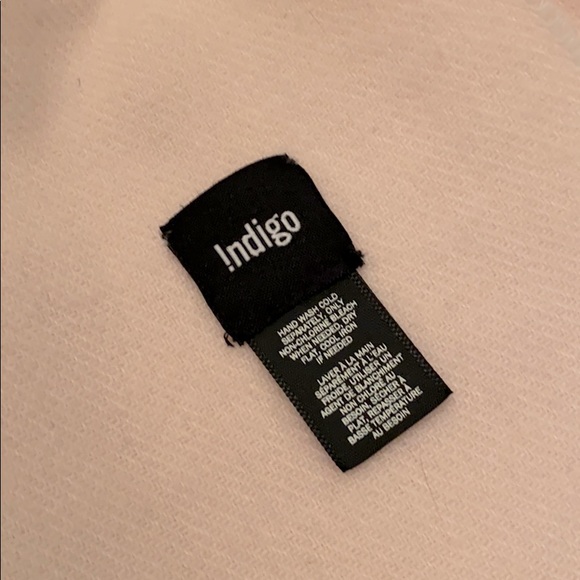 Super soft scarf - Picture 3 of 5